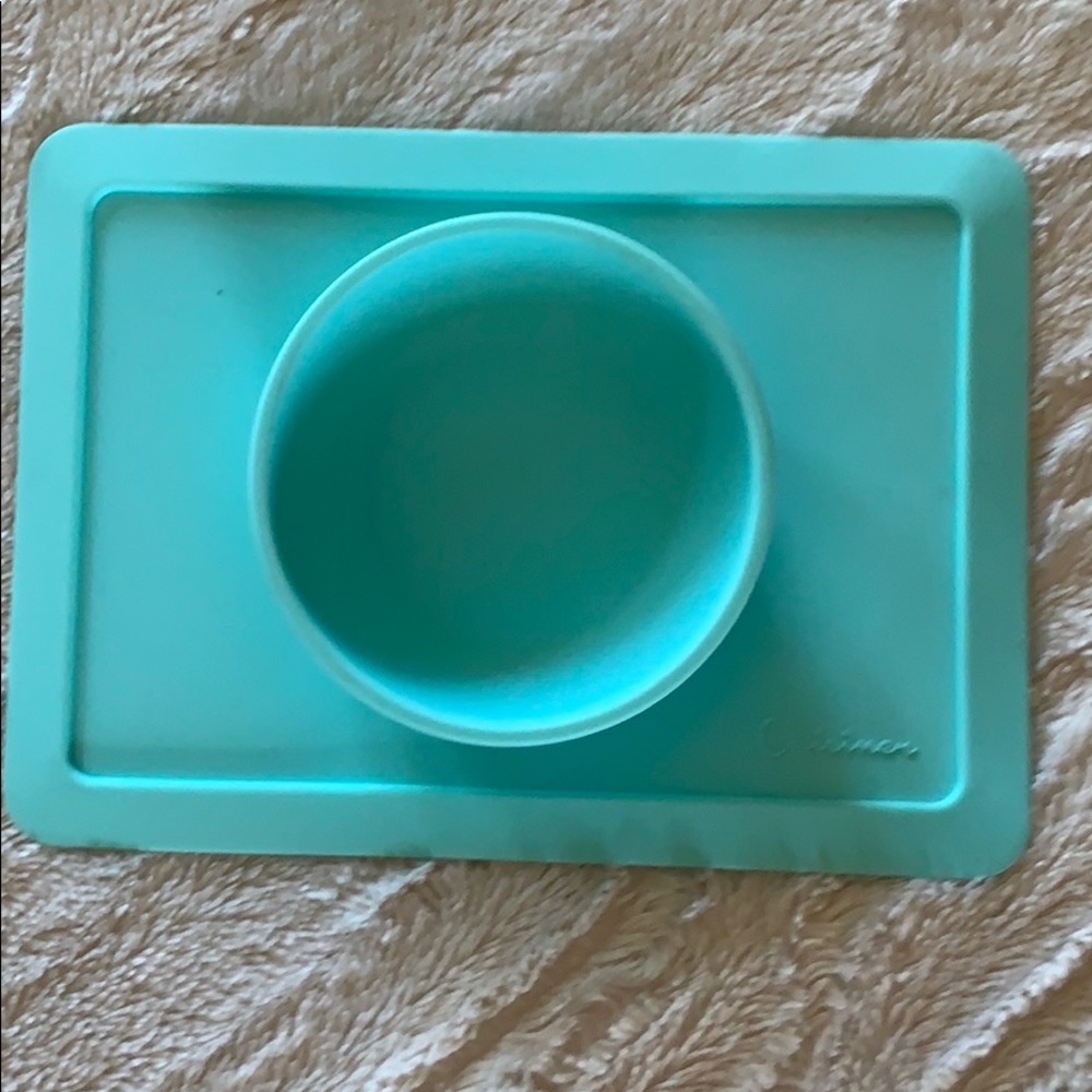 Baby cuisines baby silicone bowl.